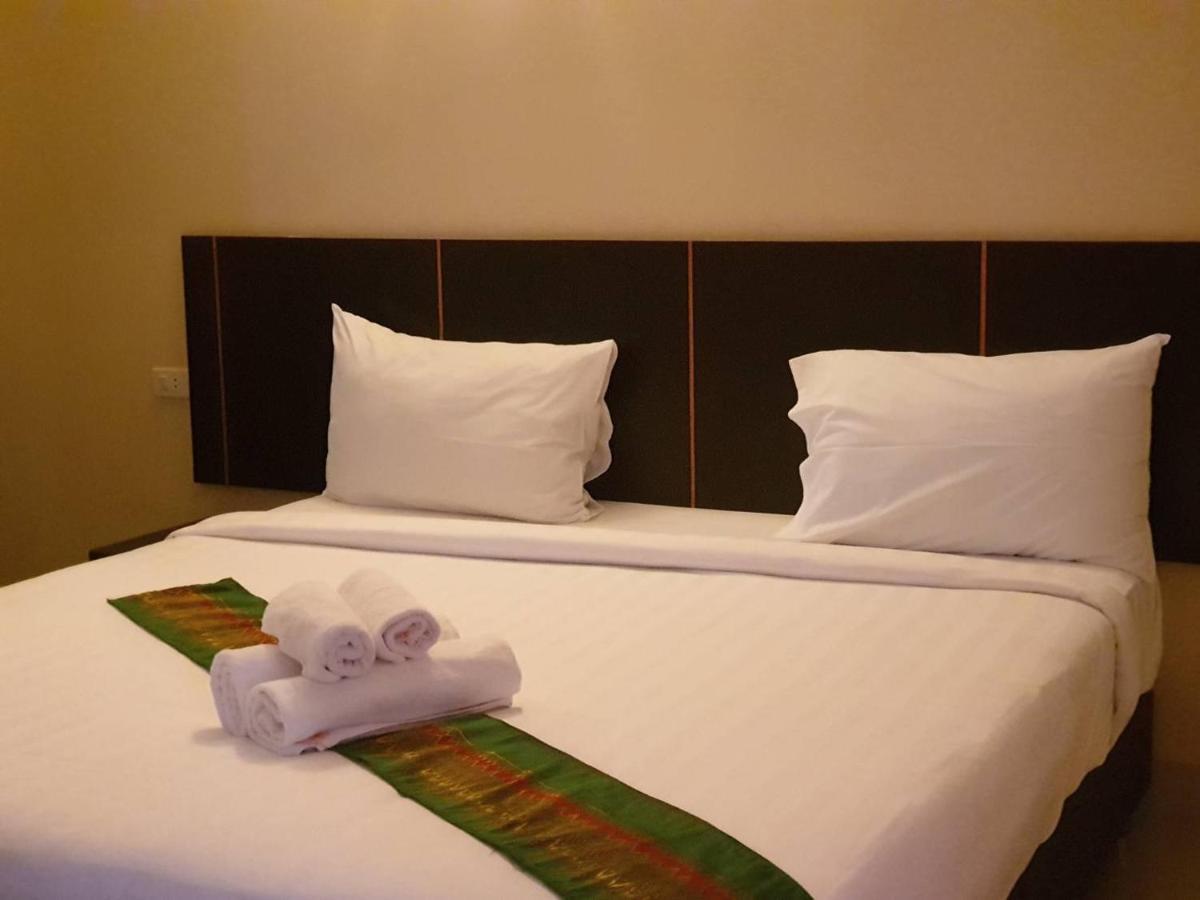 La Viva Buriram 호텔 외부 사진